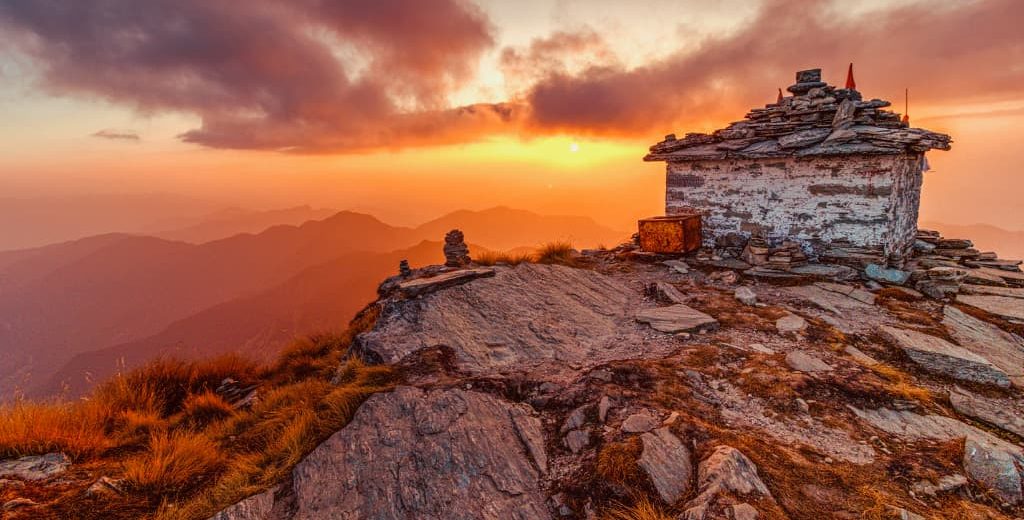 view from Chandrashilla peak